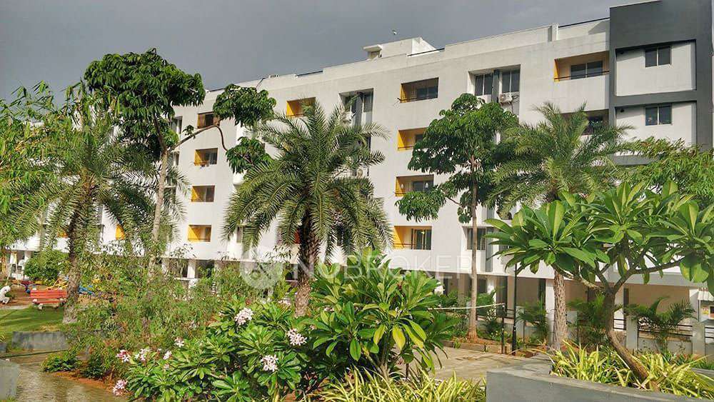 2 BHK Flat In Kg  Center Point Apartment For Sale  In Poonamallee