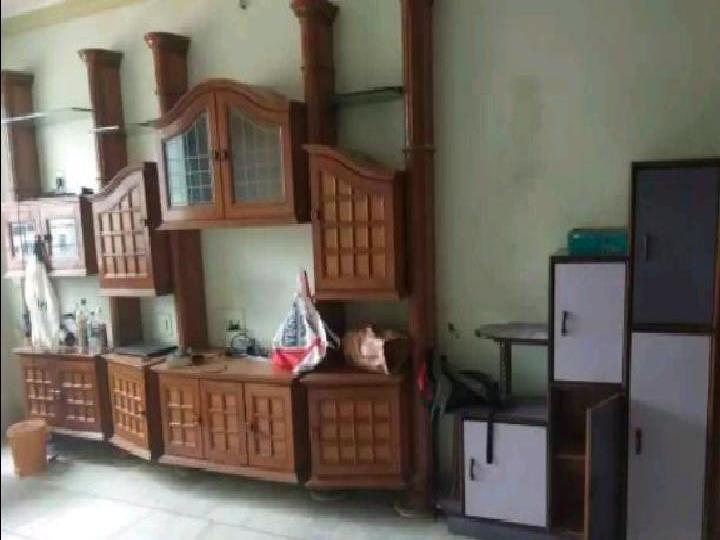 Aundh Rent WITHOUT BROKERAGE Semifurnished 2 BHK Rental Flat in
