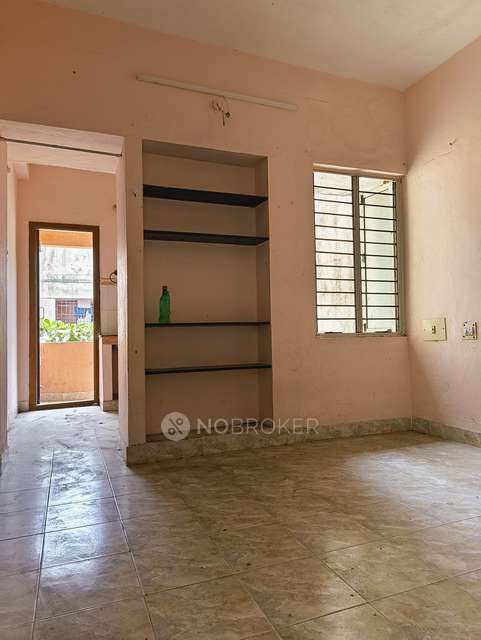 1 BHK Flat In  Sholinganallur For Sale  In Sholinganallur