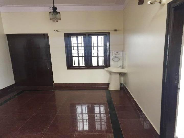 Independent House RT Nagar Rent WITHOUT BROKERAGE Semifurnished 3