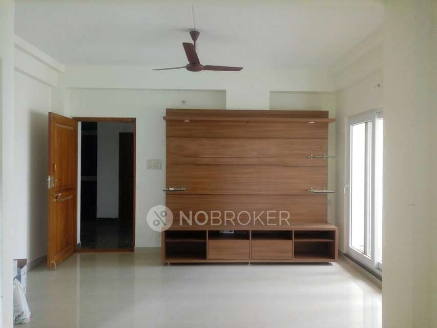 3 BHK Flat In Tnhb for Rent  In Sholinganallur