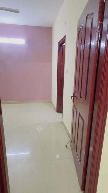 3 BHK Flat In Shri Paradise For Sale  In Kadubeesanahalli
