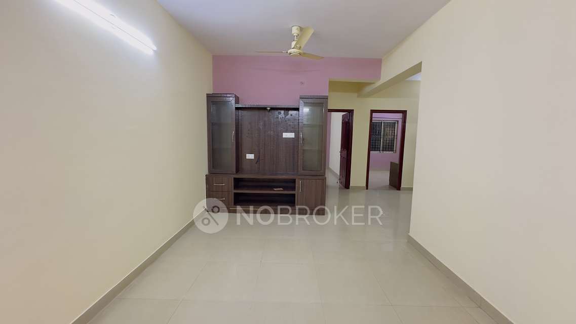 3 BHK Flat In Shri Paradise For Sale  In Kadubeesanahalli