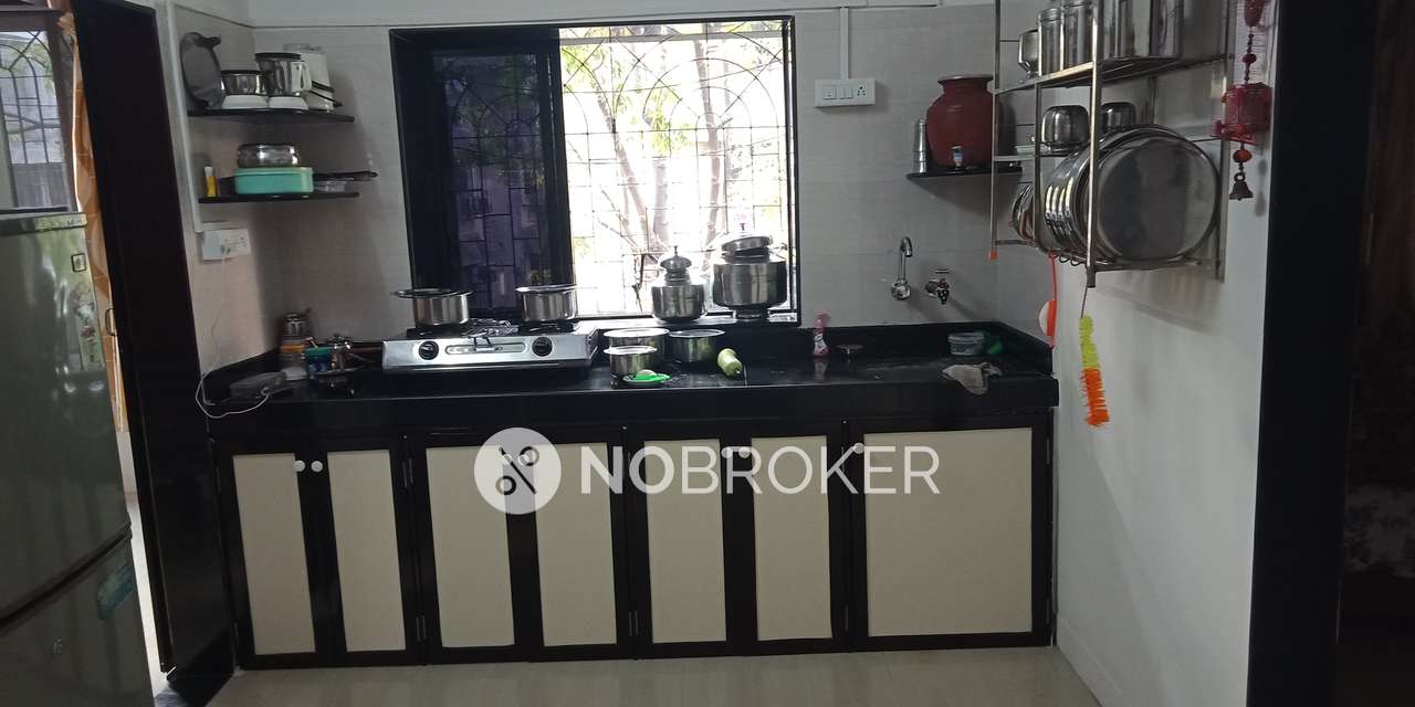 2 BHK Flat In Dhake Ngr Bhardawadi Road Opp Krishna Kaveri C H S Andheri West For Sale  In Shop No. 15, Shri Hari Complex, Sriprashtha, 2nd, Road Nallasopara West, Thane, Maharashtra 401203, India,thane