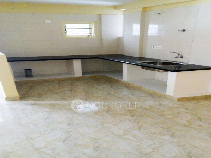 3 BHK Flat In Sk Lake View Apartment For Sale  In Thanisandra