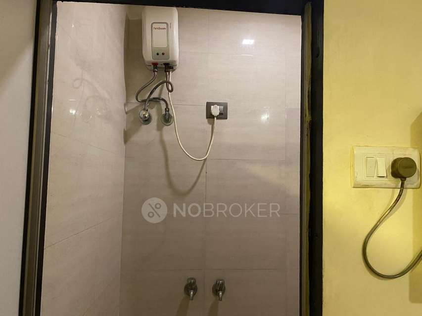 PG for Boys in Santacruz West