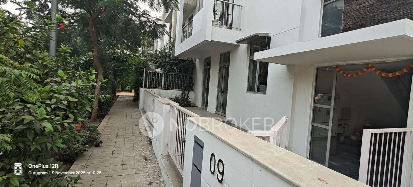 4 BHK Flat In Vatika India Next For Sale  In Sector 82