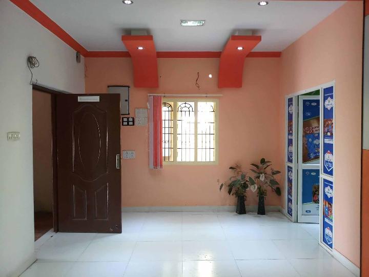 Office for Rent in Virugambakkam, chennai Ideal for Bank,service Center