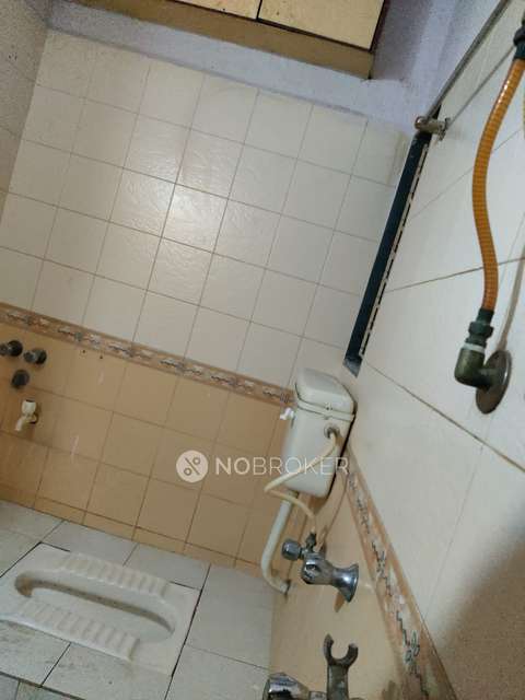 2 BHK Flat In Agarwal Krish Garden Bldg1 For Sale  In Nalasopara West