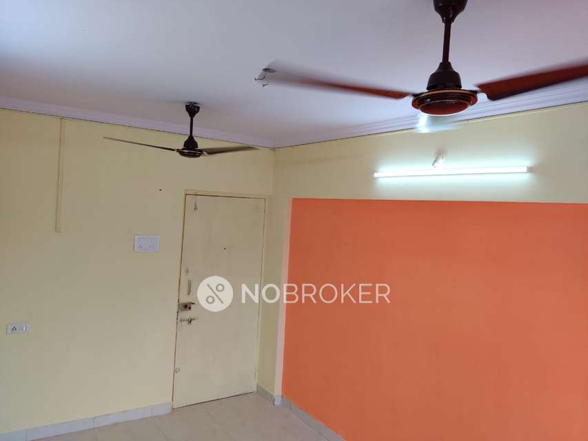 2 BHK Flat In Agarwal Krish Garden Bldg1 For Sale  In Nalasopara West
