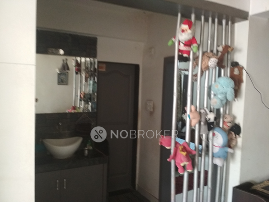 2 BHK Flat In Crimson Crest for Rent  In Hadapsar
