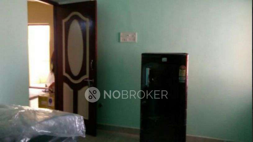 PG for Girls in Ekkatuthangal