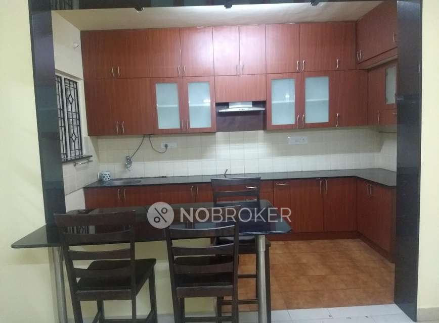 2 BHK Flat In Standlone Building for Rent  In Koramangala