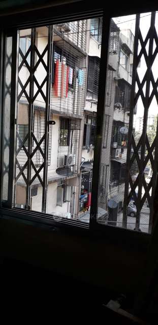 1 BHK Flat In Pankaj Building For Sale  In Kandivali West