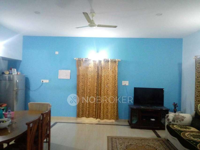 2 BHK Flat for Rent  In Kumaraswamy Layout