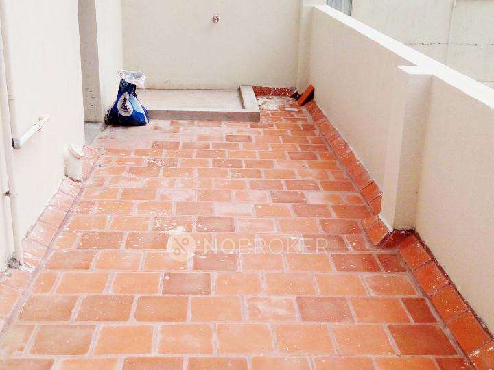 2 BHK Flat In Ks Apartment For Sale  In Porur