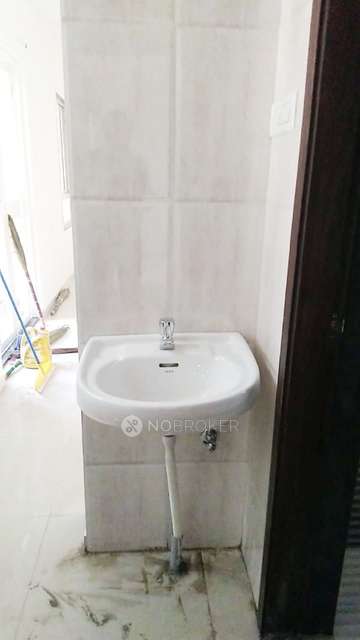 2 BHK Flat In Tanish Orchid for Rent  In Charholi Budruk