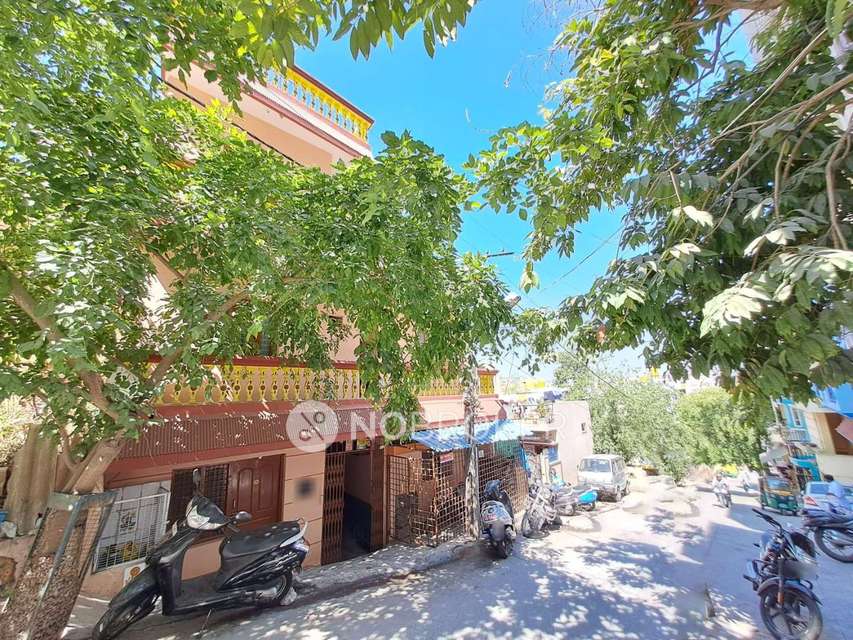 4+ BHK House For Sale  In Kurubarahalli 