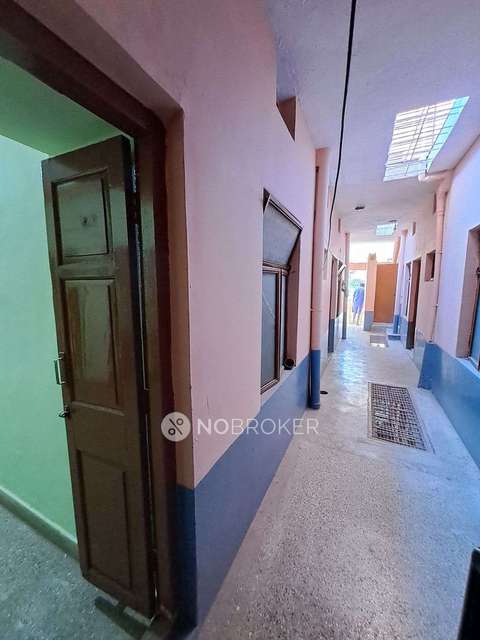 4+ BHK House For Sale  In Kurubarahalli 
