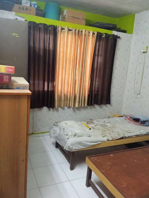 PG for Girls in Thane West