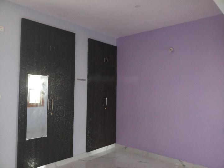 Standalone Building Varanasi Rent WITHOUT BROKERAGE Semifurnished 2