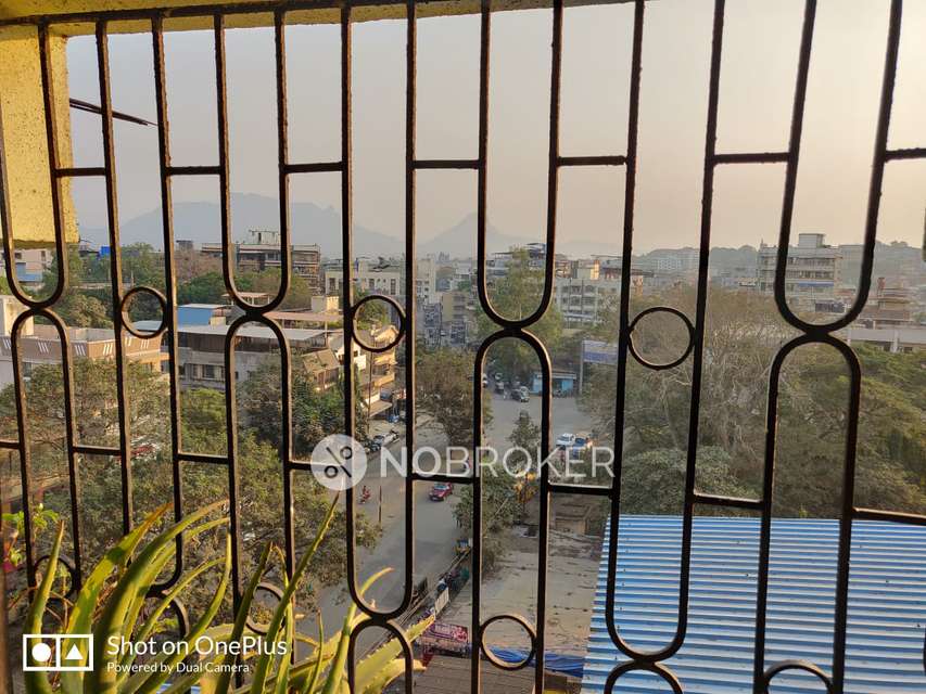 2 BHK Flat In Ishwar Corporative Housing Society For Sale  In Netaji Chowk, Kailash Colony