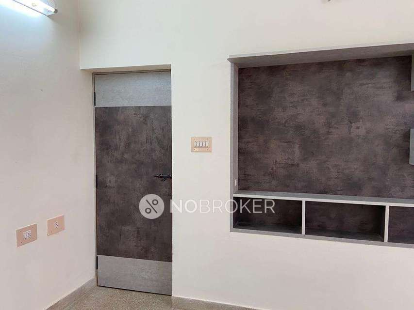 1 BHK Flat In Sri Janani for Rent  In Vimanapura