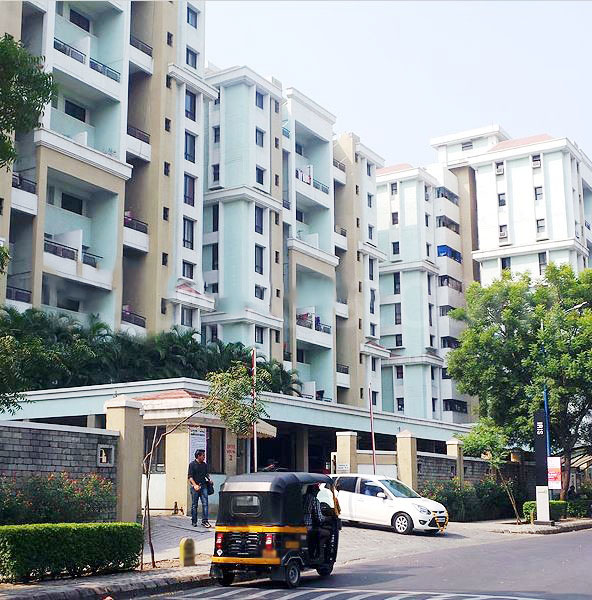 Magarpatta City Iris Hadapsar, Pune Apartments/Flats NoBroker