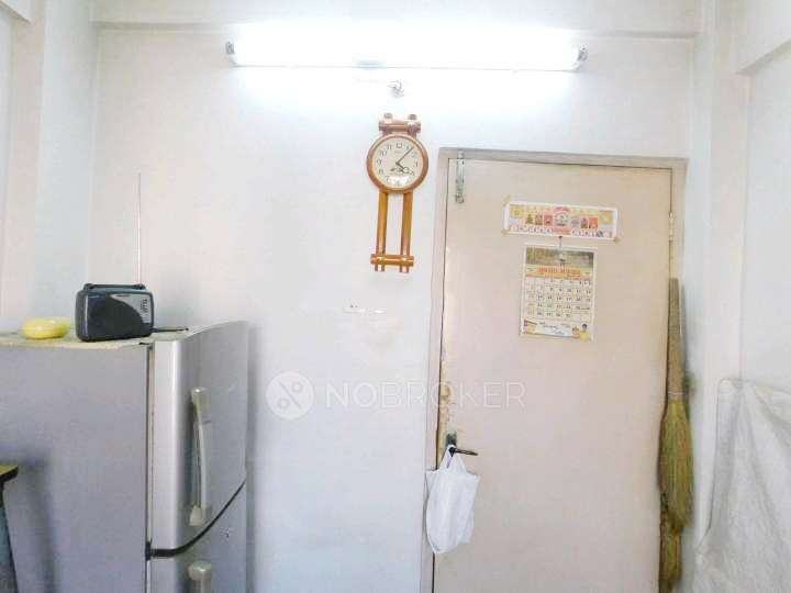 1 BHK Flat In Chanakya Apartment For Sale  In Kandivali West