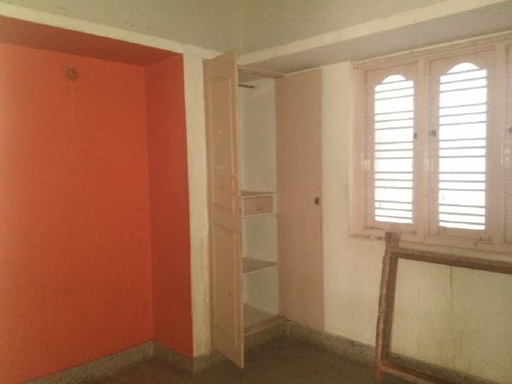 Independent House K.R Puram Rent WITHOUT BROKERAGE Semifurnished 2 BHK Rental Flat in