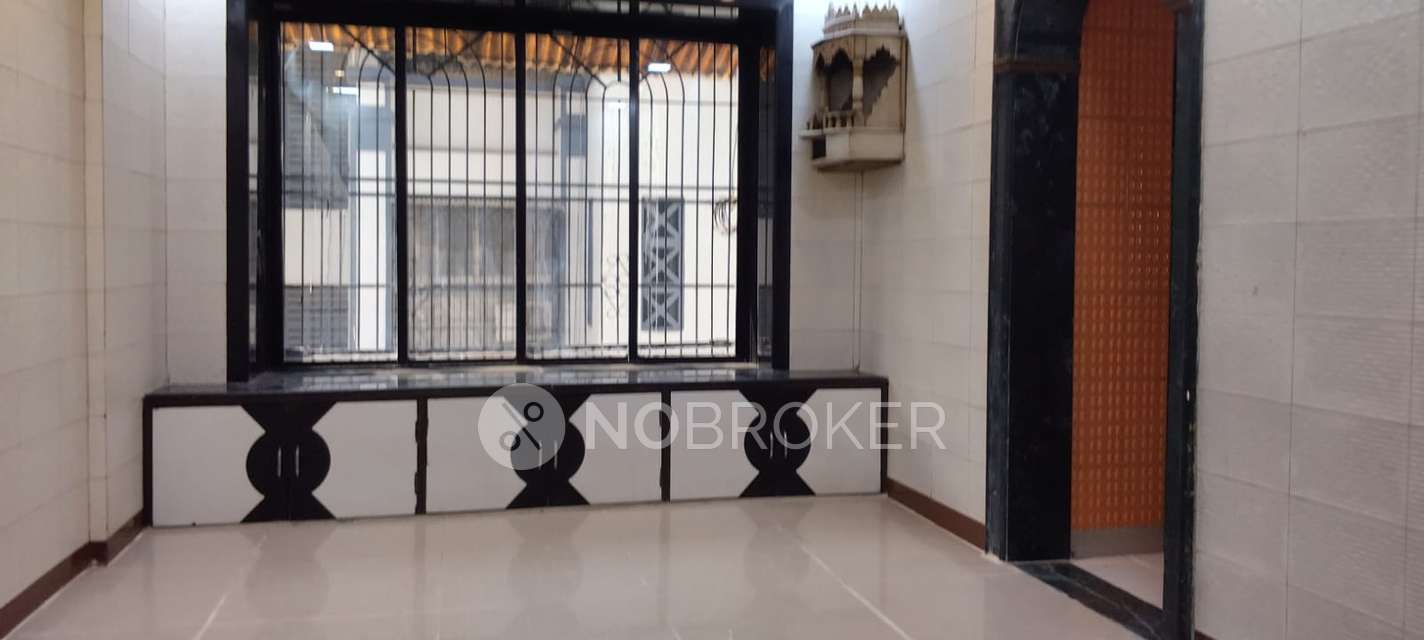 2 BHK Flat In Marigold Cooperative Housing Society For Sale  In Shivaji Nagar