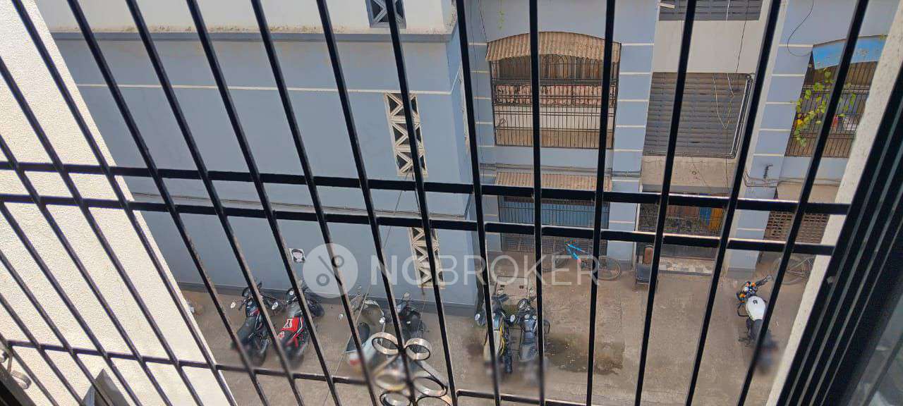 2 BHK Flat In Marigold Cooperative Housing Society For Sale  In Shivaji Nagar