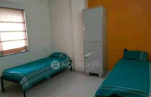 Single Room for Female In 4+ BHK  In Green Hills Apartment In Baner