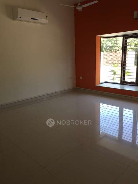 4 BHK Villa In Sagas Compasse Point For Sale  In East Coast Road - Ecr