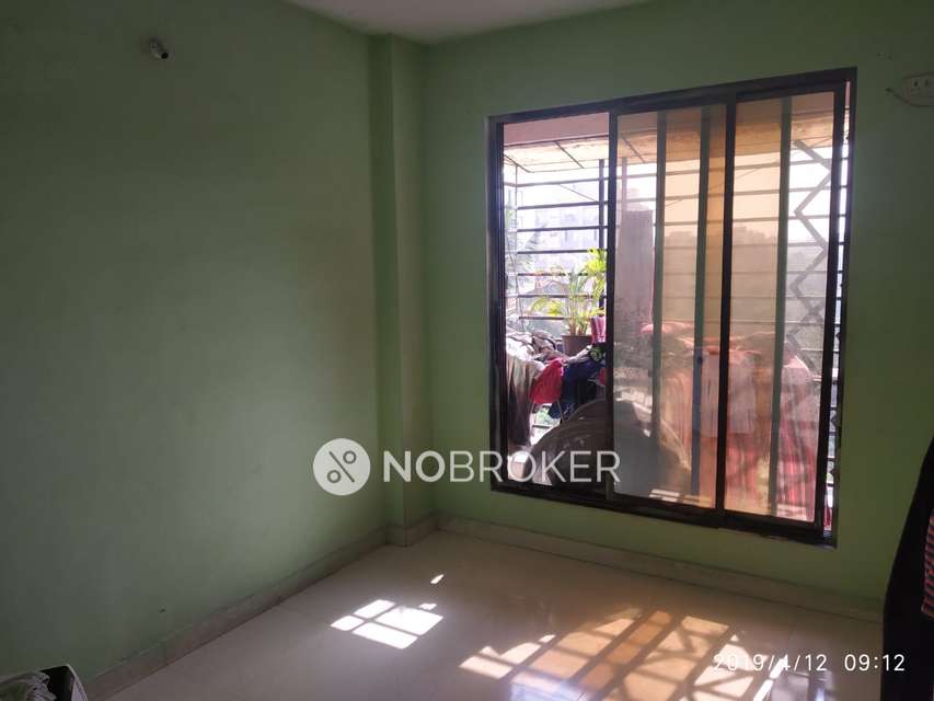 2 BHK Flat In Om Gokuldham Chs For Sale  In Dombivali East