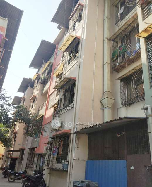 2 BHK Flat In Om Gokuldham Chs For Sale  In Dombivali East