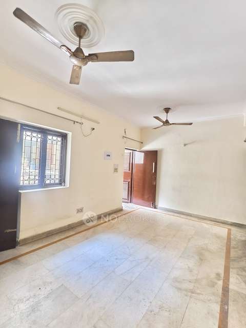 2 BHK Flat In Ganpati Heights Apartment For Sale  In Sector 13