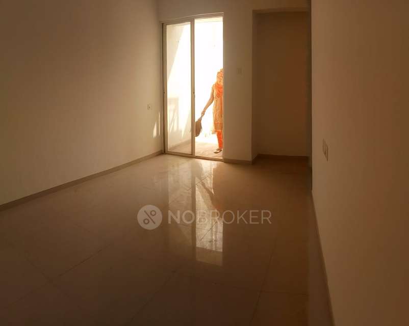 2 BHK Flat In Majestique Magnum For Sale  In Undri