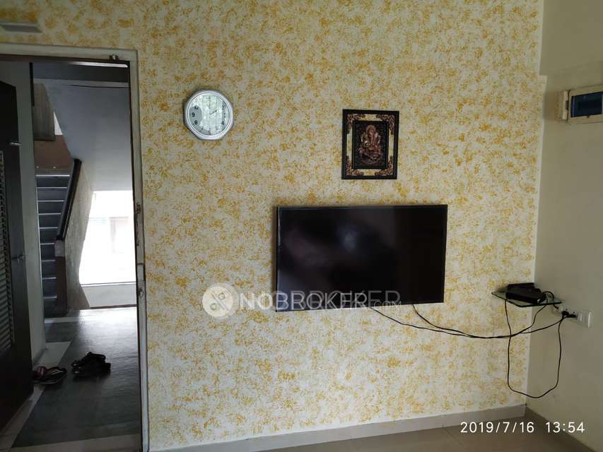 1 BHK Flat In Shree Hari Enclave For Sale  In Mulund West