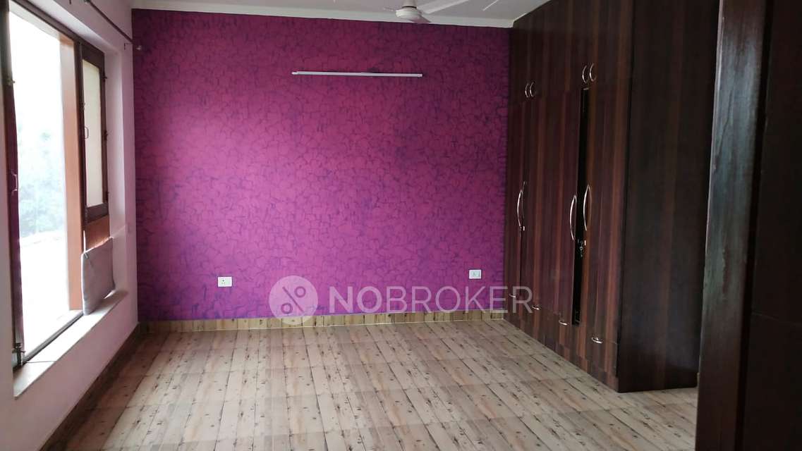 2 BHK House for Rent  In Sector 4