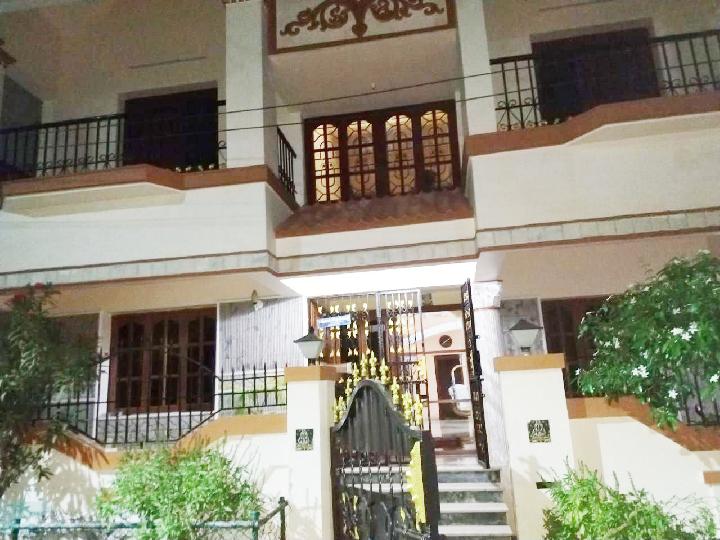 Independent House Ramapuram Rent WITHOUT BROKERAGE Semifurnished 3