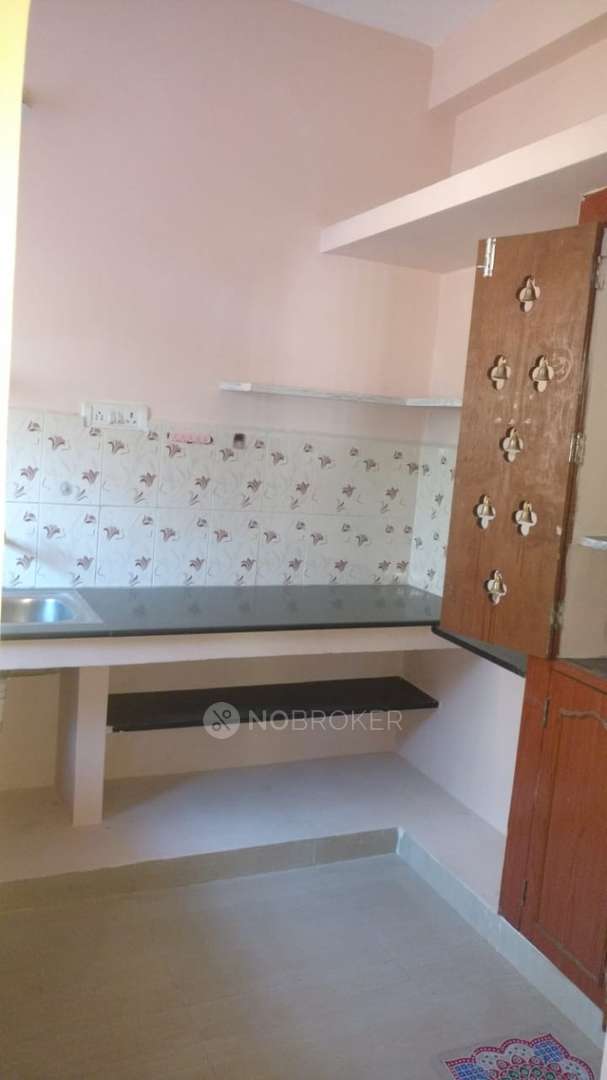 2 BHK House for Rent  In Mannivakkam