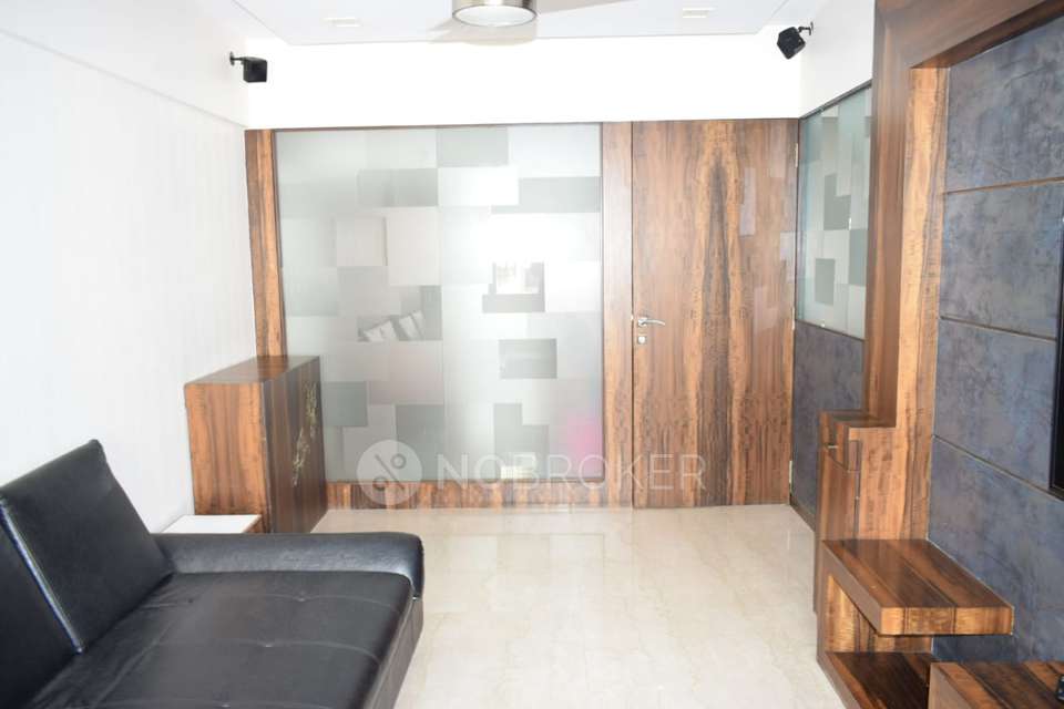 4 BHK Flat In Prabhadevi Coperative Housing Society For Sale  In Prabhadevi