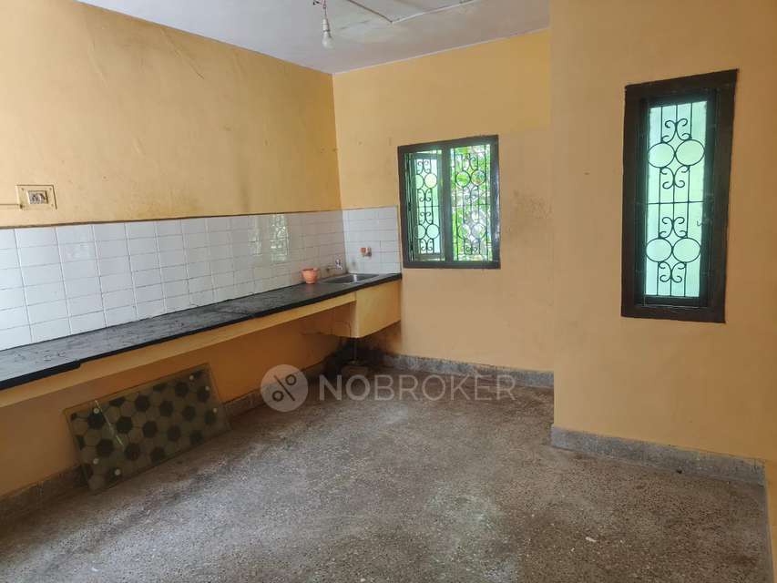 2 BHK Flat In Mullai Apartment for Rent  In Tiruvanmiyur