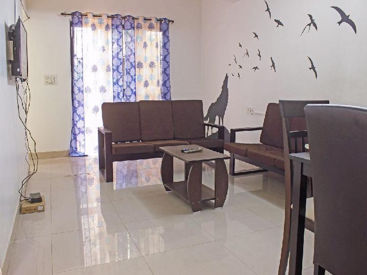 Independent House Aundh Without Brokerage Semifurnished 3 BHK Flat
