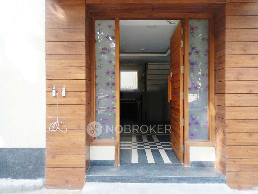 Office in Sector 26, Gurgaon for Rent 