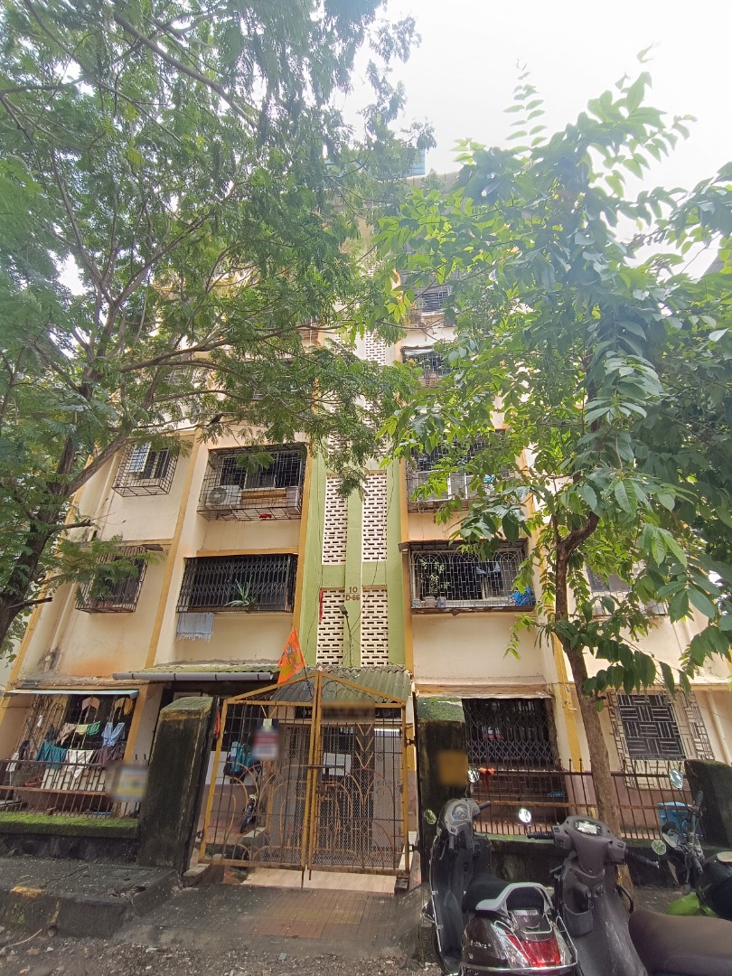 Komal Apartment, Kandivali West