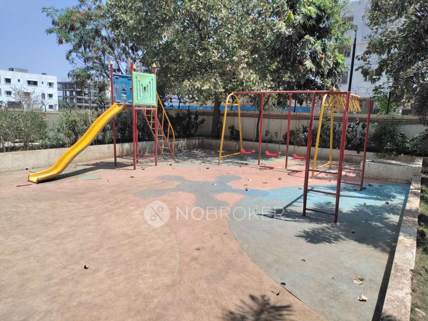 2 BHK Flat In Rahul Eastview For Sale  In Hadapsar