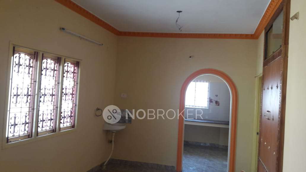 2 BHK Flat for Rent  In Pallikaranai
