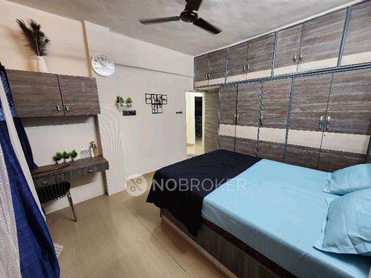2 BHK Flat In Hassina Chs for Rent  In Santacruz West